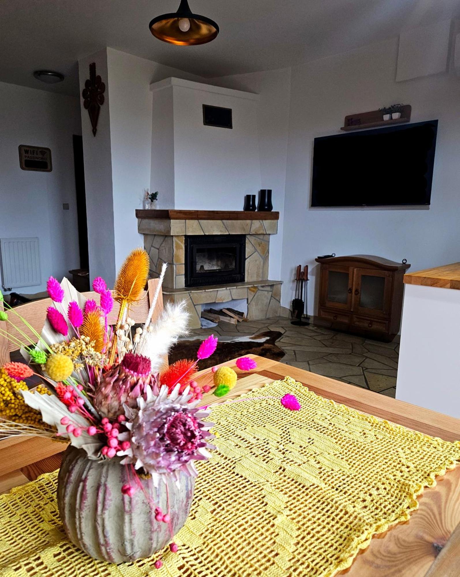 Apartament Z Widokiem Na Gory - Split Ac, Private Terrace, Private Parking Кошелско Екстериор снимка